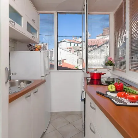 Apartament Our Chapter