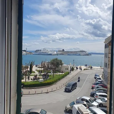 Our Chapter Апартаменты *